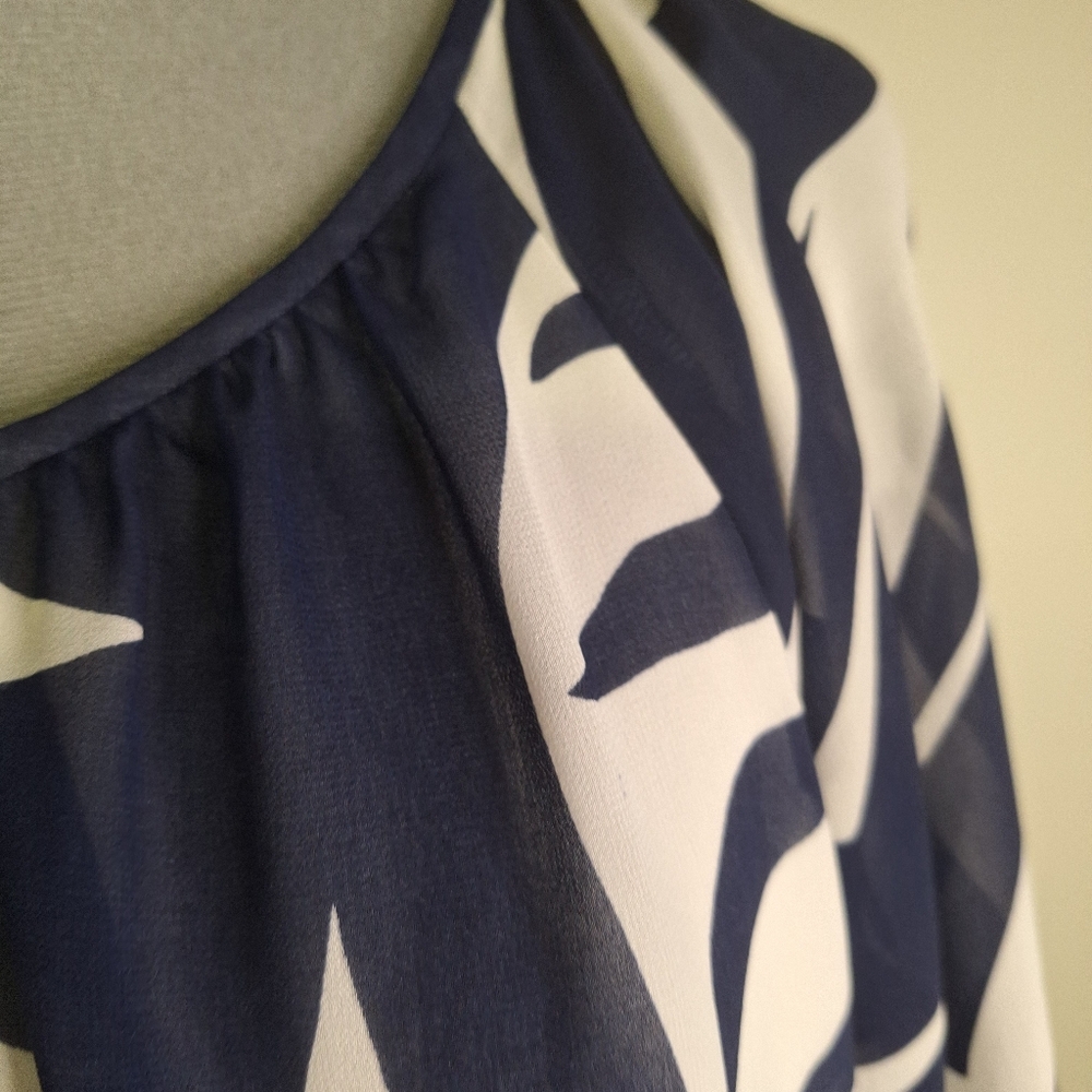 Calvin Klein Navy and White Zebra Print Blouse Size Large - Picture 7 of 10